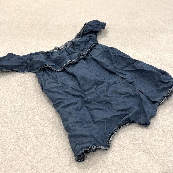 FOREVER 21 - Denim-like Off-the-shoulder Shirt (size small) - Picture 6 of 10